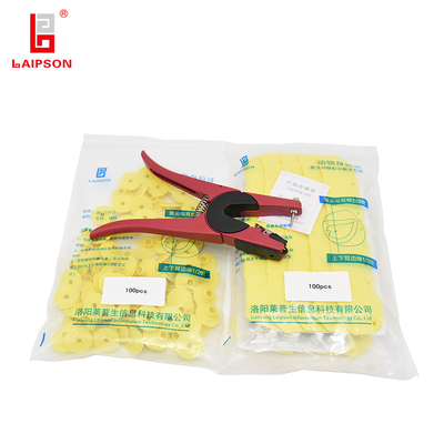 ISO9001 52mm Rectangular Pig Ear Tag With Metal Tip For Swine Sheep Cattle