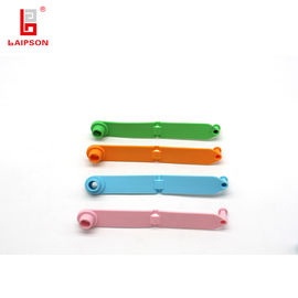 120mm Z Shaped One Piece Livestock Ear Tags For Sheep Goats Ovine Tracking